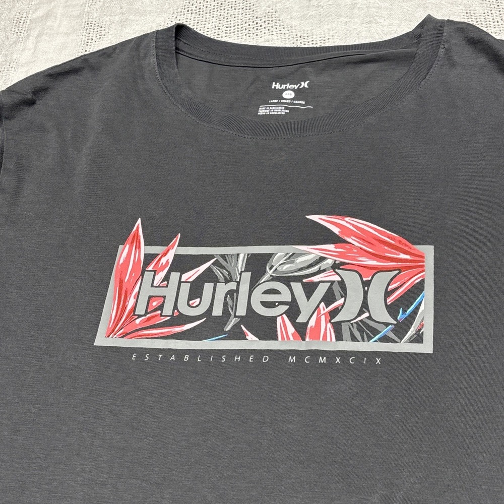Hurley Mens T Shirt Large‎ Short Sleeve Graphic Gray NWOT